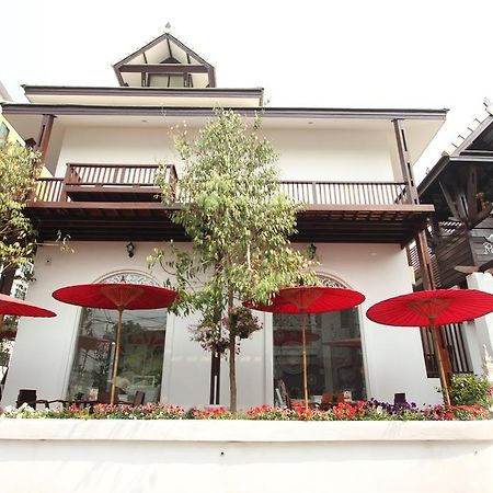 Hotel Ratchiangsaen Flora House Chiang Mai Exterior foto