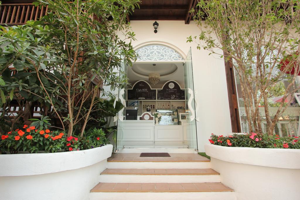 Hotel Ratchiangsaen Flora House Chiang Mai Exterior foto